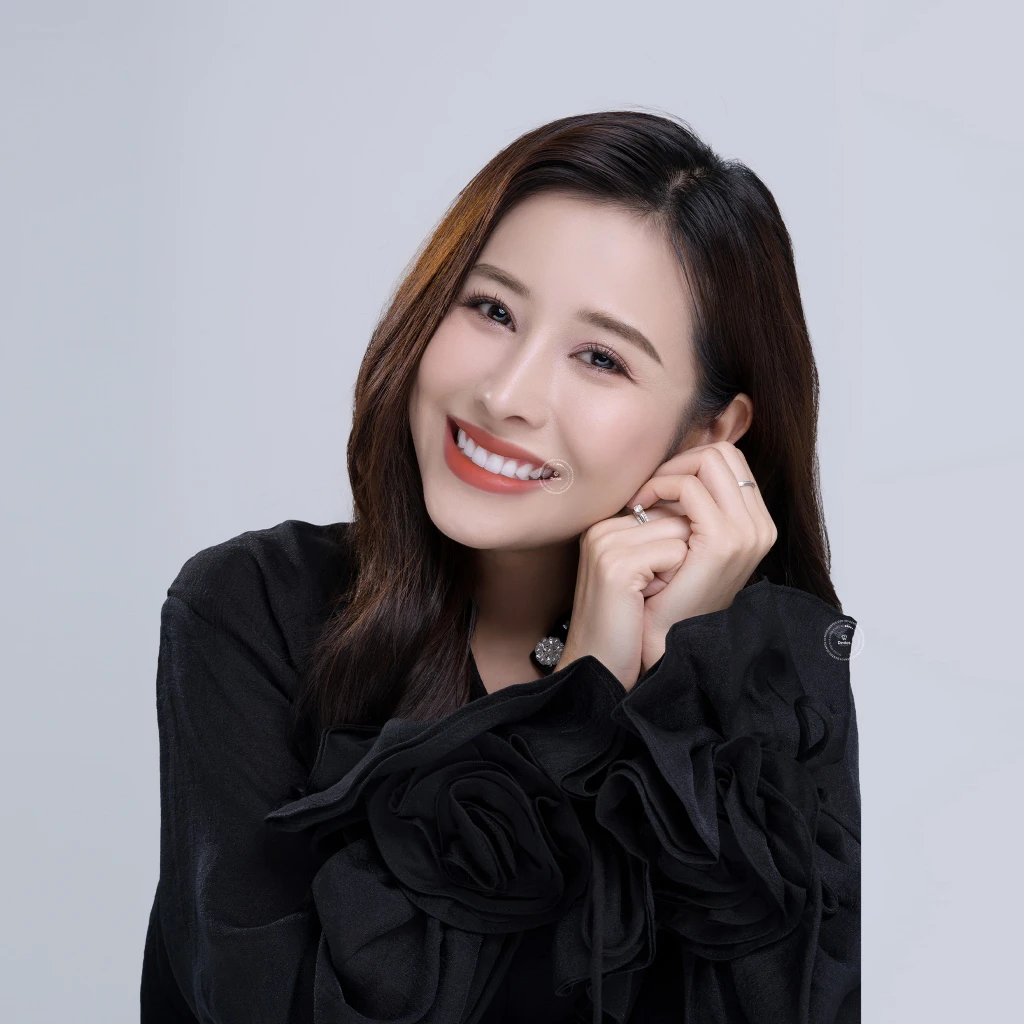 Chỉ sau 3-4 ngày, nụ cười được kiến tạo thành công